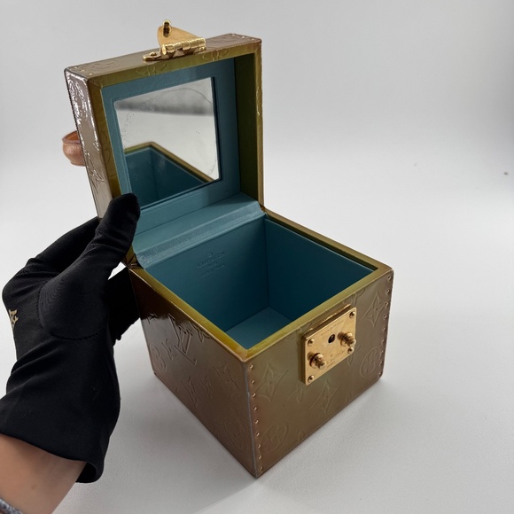 Louis Vuitton Box - Picture 4 of 10